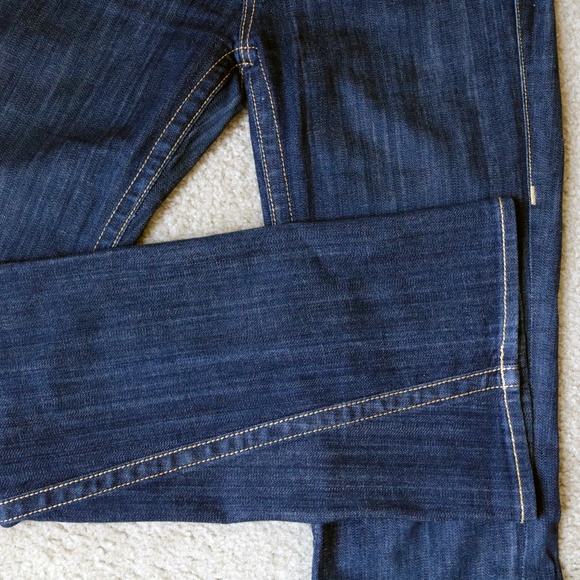 Vigoss Warm Embroidered Pocket Flare Jeans Size 5 - Picture 5 of 8